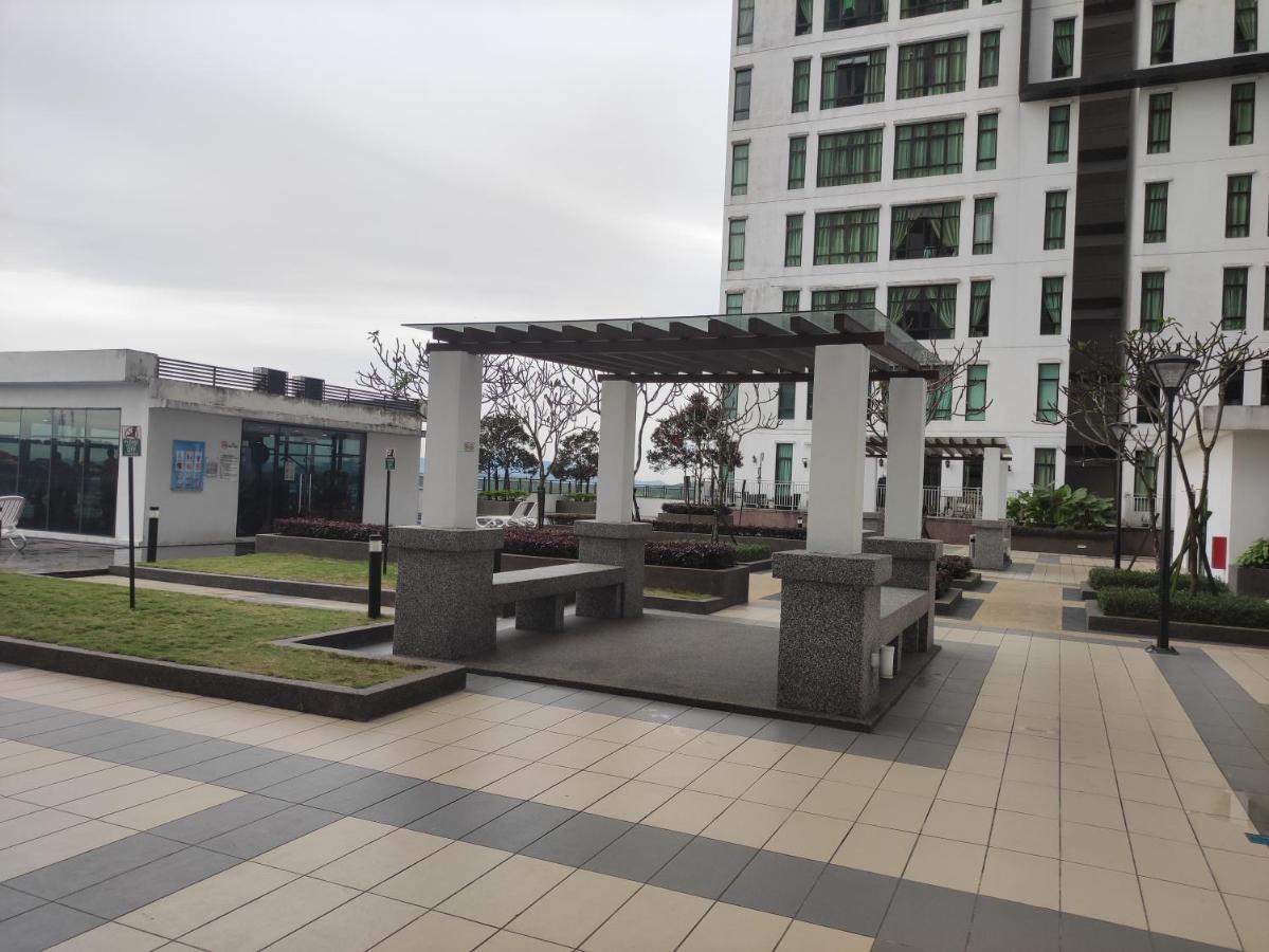 2bedroom 5 Mins To Midvalley 10 Mins To Ciq Apartment